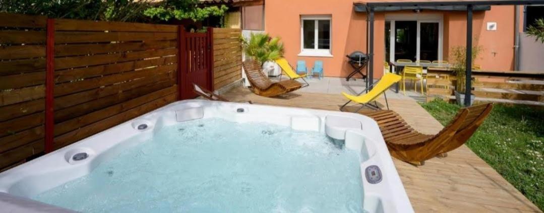 Chez Odette - Spa, Plancha, Parking Albi Exterior foto